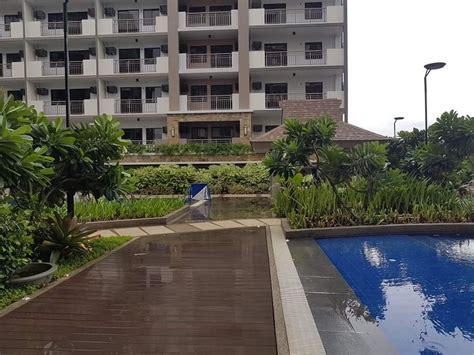 Condo For Rent with Garage near University Of Perpetual Help.